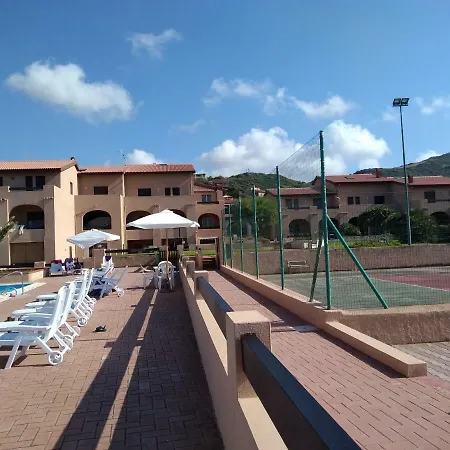 Tennis Piscina Mare *